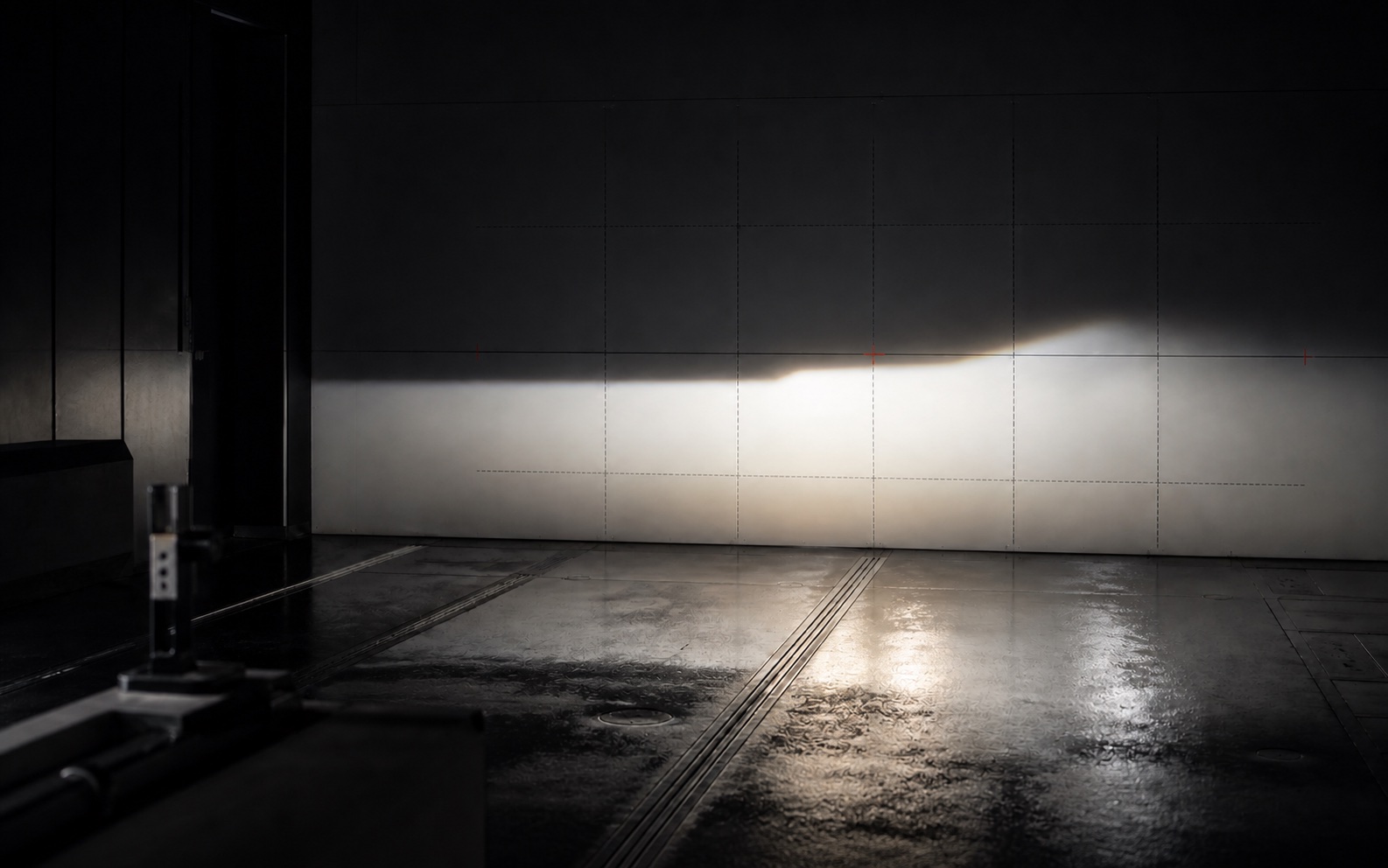 4300 kelvin neutral white controlled beam on a wet optical test lane